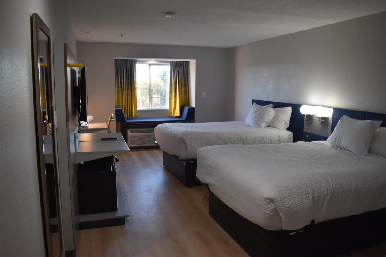 Microtel Inn & Suites By Wyndham Stockbridge/Atlanta I-75 Экстерьер фото