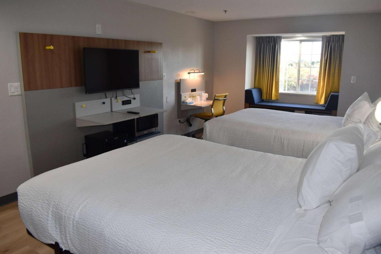 Microtel Inn & Suites By Wyndham Stockbridge/Atlanta I-75 Экстерьер фото